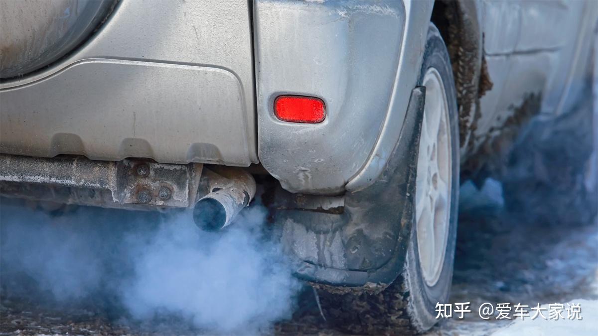 为何厂家再三强调不需要“热车”,而民间却普遍认为需要?