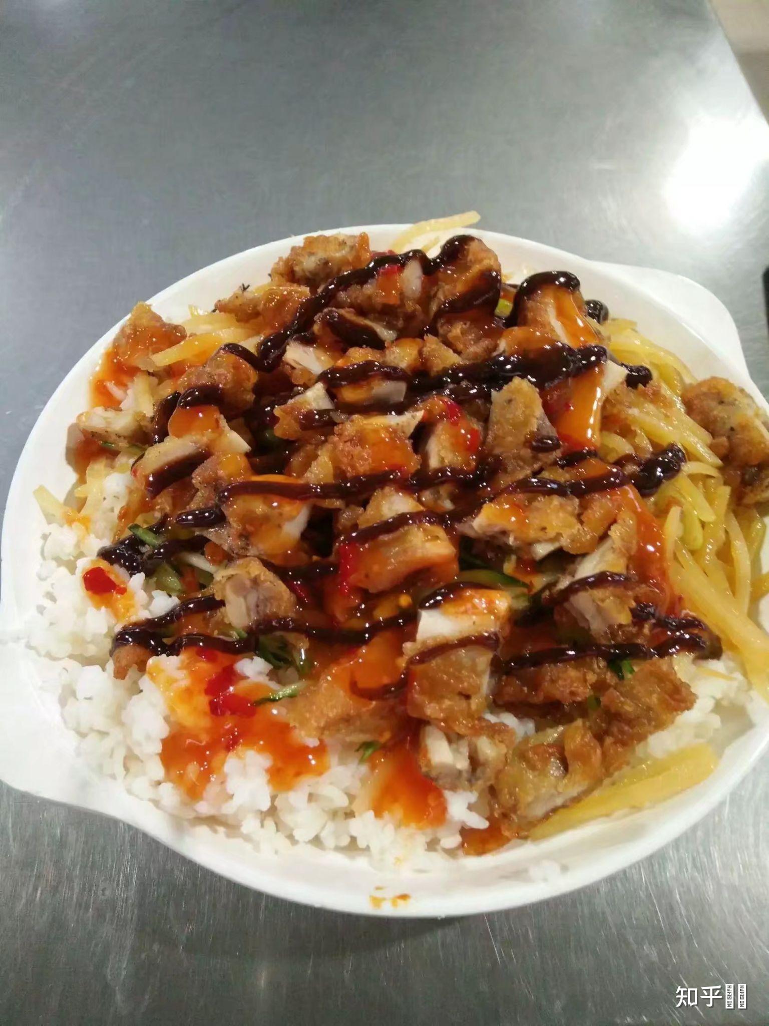 在山西农业大学里就餐是一种怎样的体验?有什么推荐的食堂和美食?