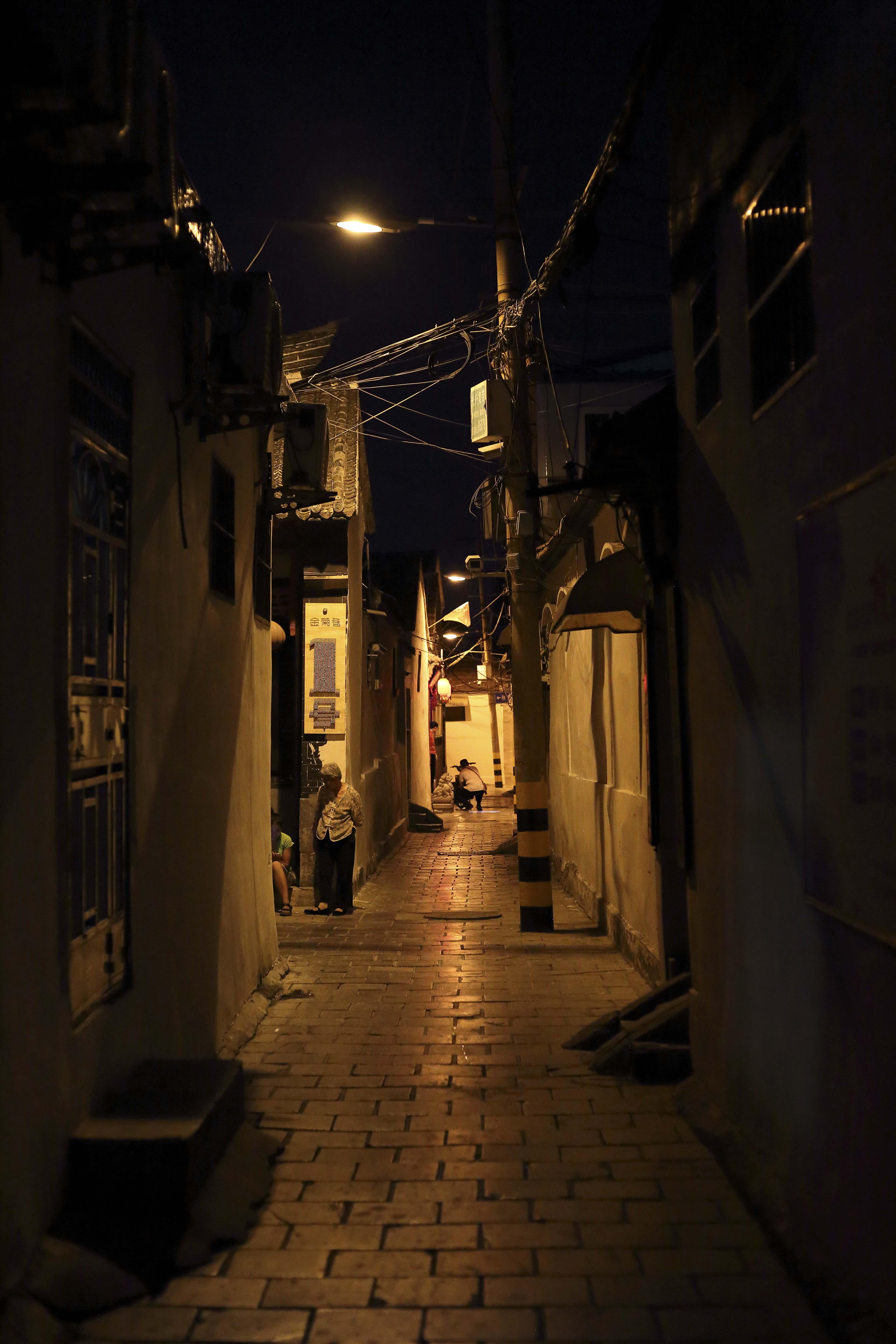 五月三号和朋友去济南玩一天在济南站下车然后晚上在大明湖站上车跪求