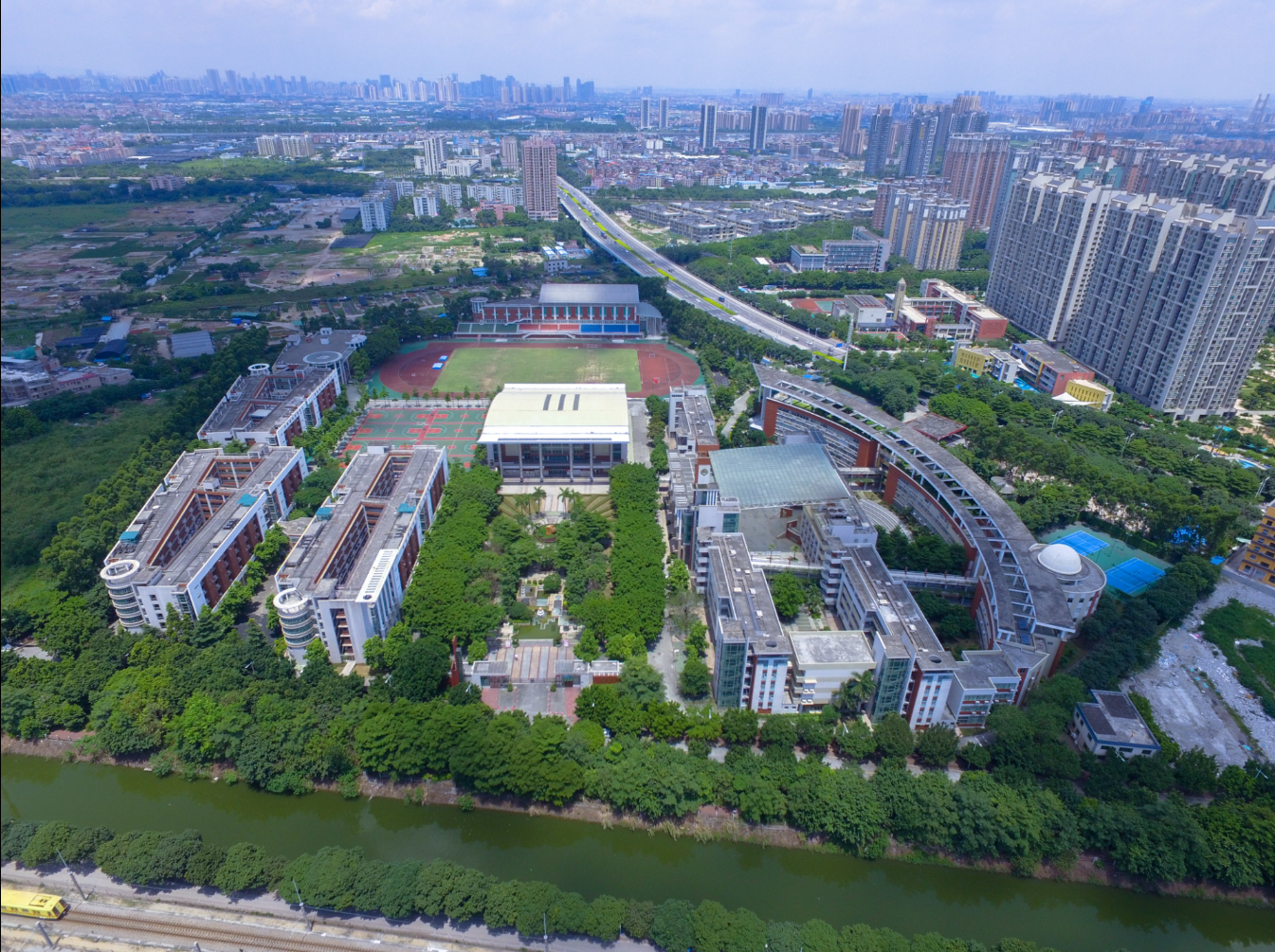 在广东实验中学就读是怎样一番体验