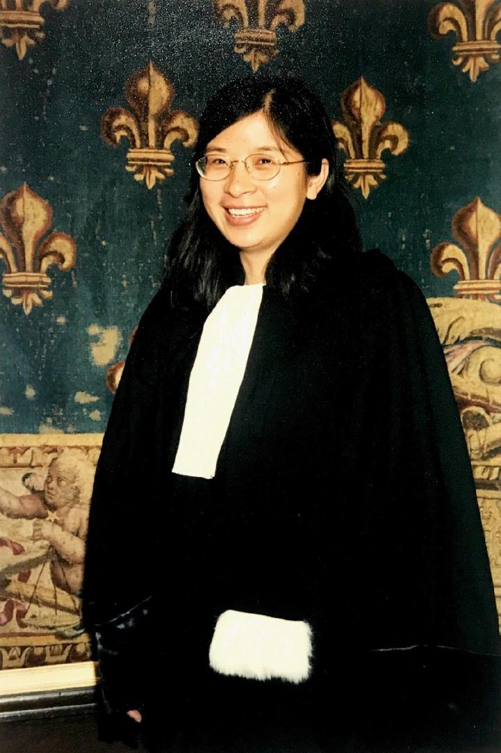 公益法律咨询的先行者法国双语华人律师–李晴兰