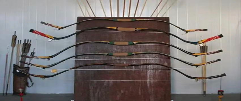 清弓属于中国历史上最晚出现的大反曲弓,蓄能惊人,威力强大,号称弓箭