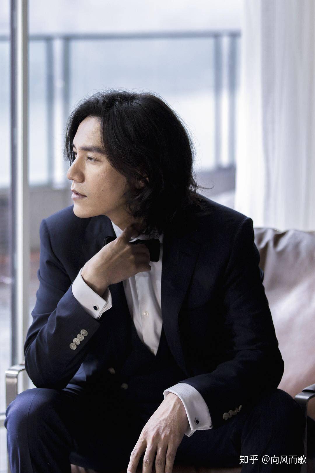 你的手机里有那些厂花(陈坤)的美图?求分享? - 知乎