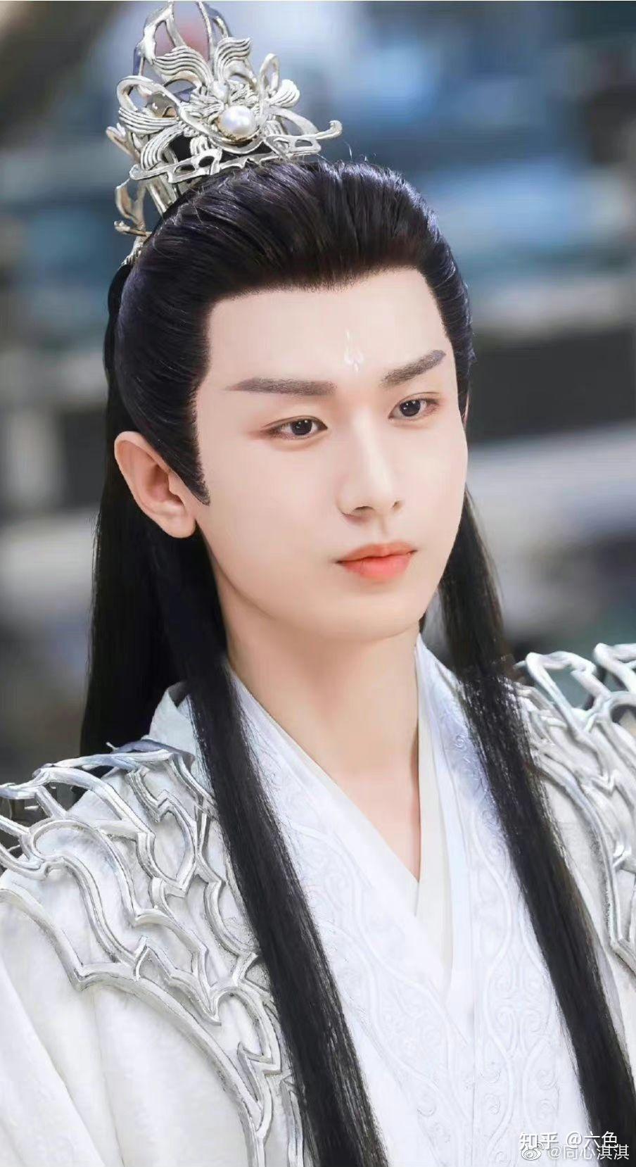 如何评价成毅在沉香如屑的演技