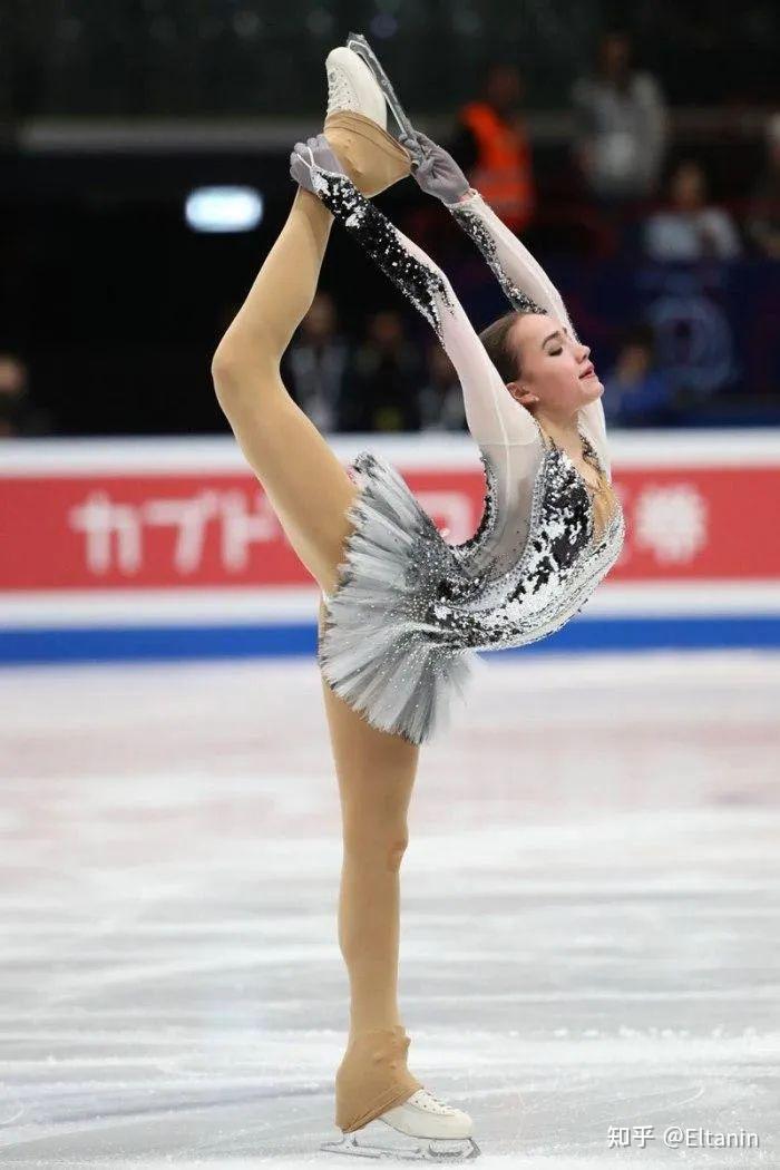 花滑女单里有没有谁腿特别长又长又细的那种