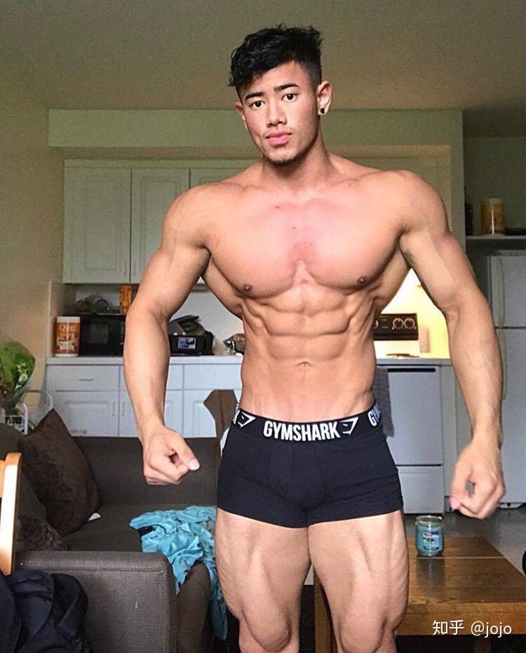 健身 身材 锻炼 肌肉男 健身塑形 为什么健身人士喜欢倒三角身材?