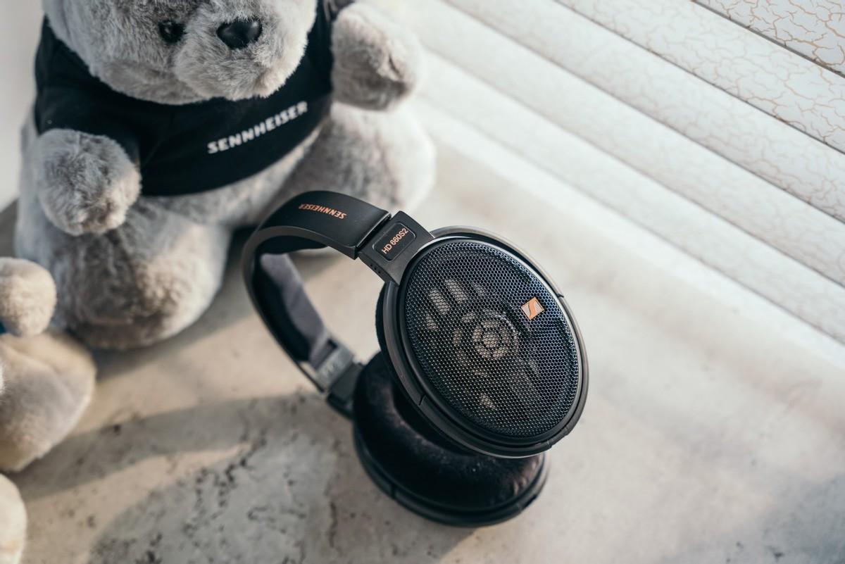 如何评价森海塞尔(sennheiser)2023 年发布的 hd660s2 头戴式开放式
