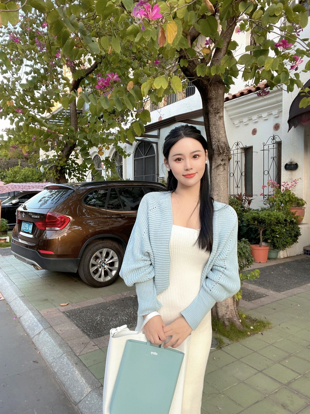 女大学生的穿着就应该朴素吗? - 知乎