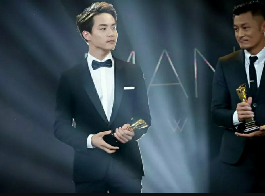 马天宇和张国荣相貌上究竟哪里像