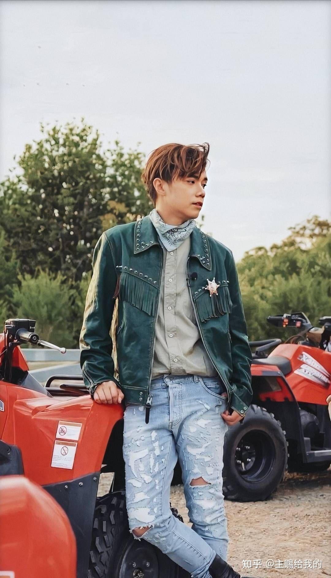 只有我一个人觉得张敬轩真的很帅吗