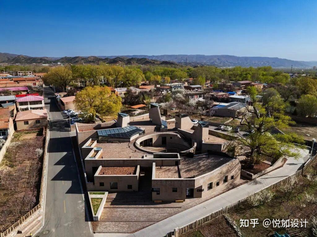 建筑考研热点-张鹏举院士经典建筑案例解析——地域建筑学:平实建造 - 知乎