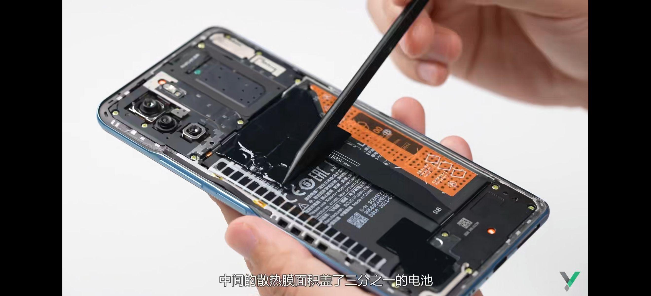 为什么3299起售的小米10s屏幕还没有1999起售的红米k40屏幕好?