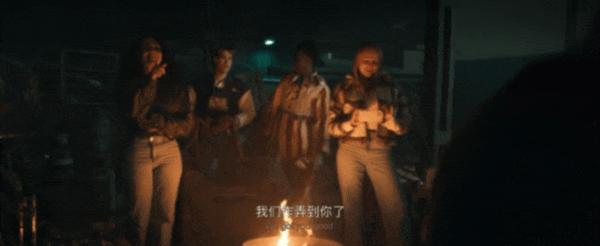 B级重口恐怖片,《玉米地小丑》血浆爆表!