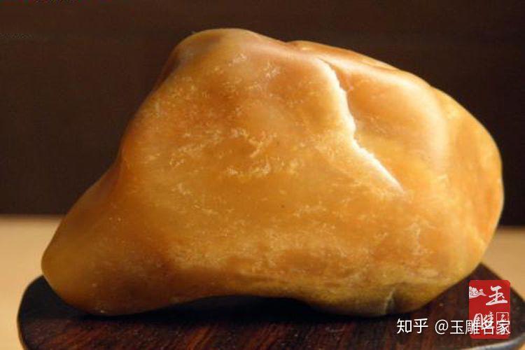 黄龙玉原石价格疯涨数倍，究竟为何？ - 知乎