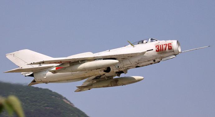 歼-6我军击落敌机最多的战机 - 知乎