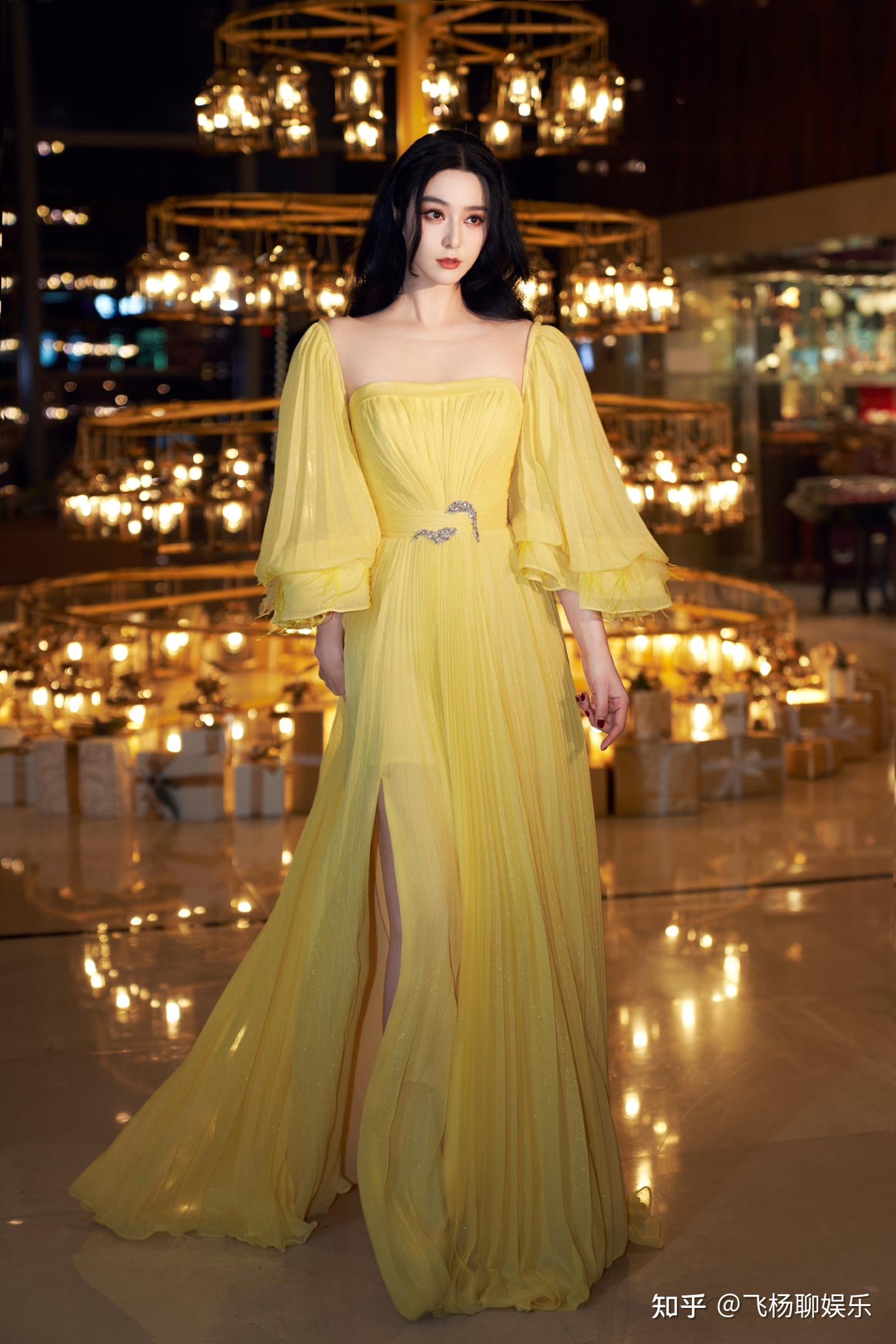 亚洲电影颁奖典礼在香港举行,范冰冰出席颁奖,你怎么看这件事?