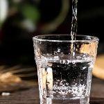 外国明明也有高酒精度的烈酒，为什么会喝不惯中国的白酒？