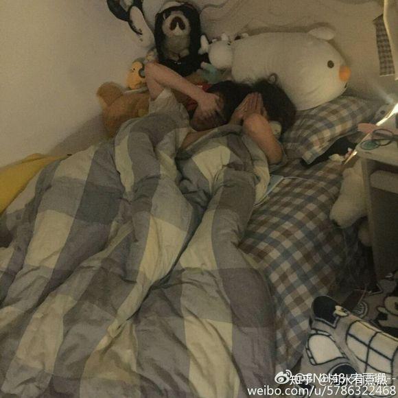 我想问问石竹君和林芝官宣后各位聚聚的感受是什么