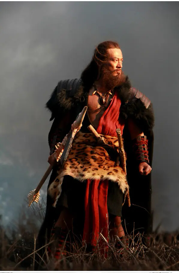 《封神榜》(1990 年上海经典老版傅艺伟主演电视剧)里面的服装为什么