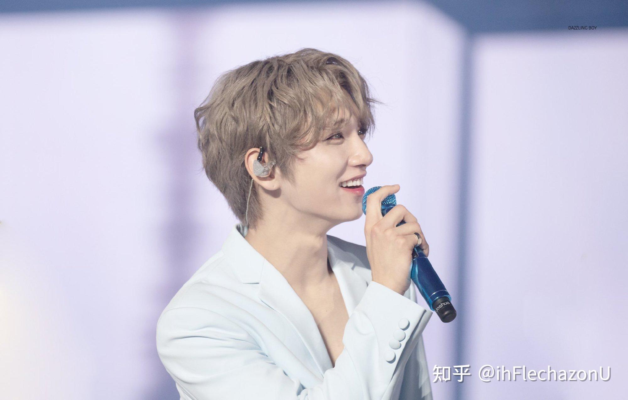 【seventeen】克拉们喜欢次人的哪个发色,我喜欢荣的黑发,圆的紫发,啵