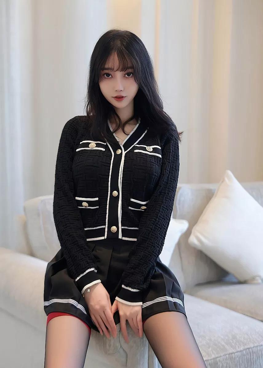 A-Mu,会拍照的咔咔,袜涩,艾拉·isla,可可西yyy写真合集下载-星颜少女