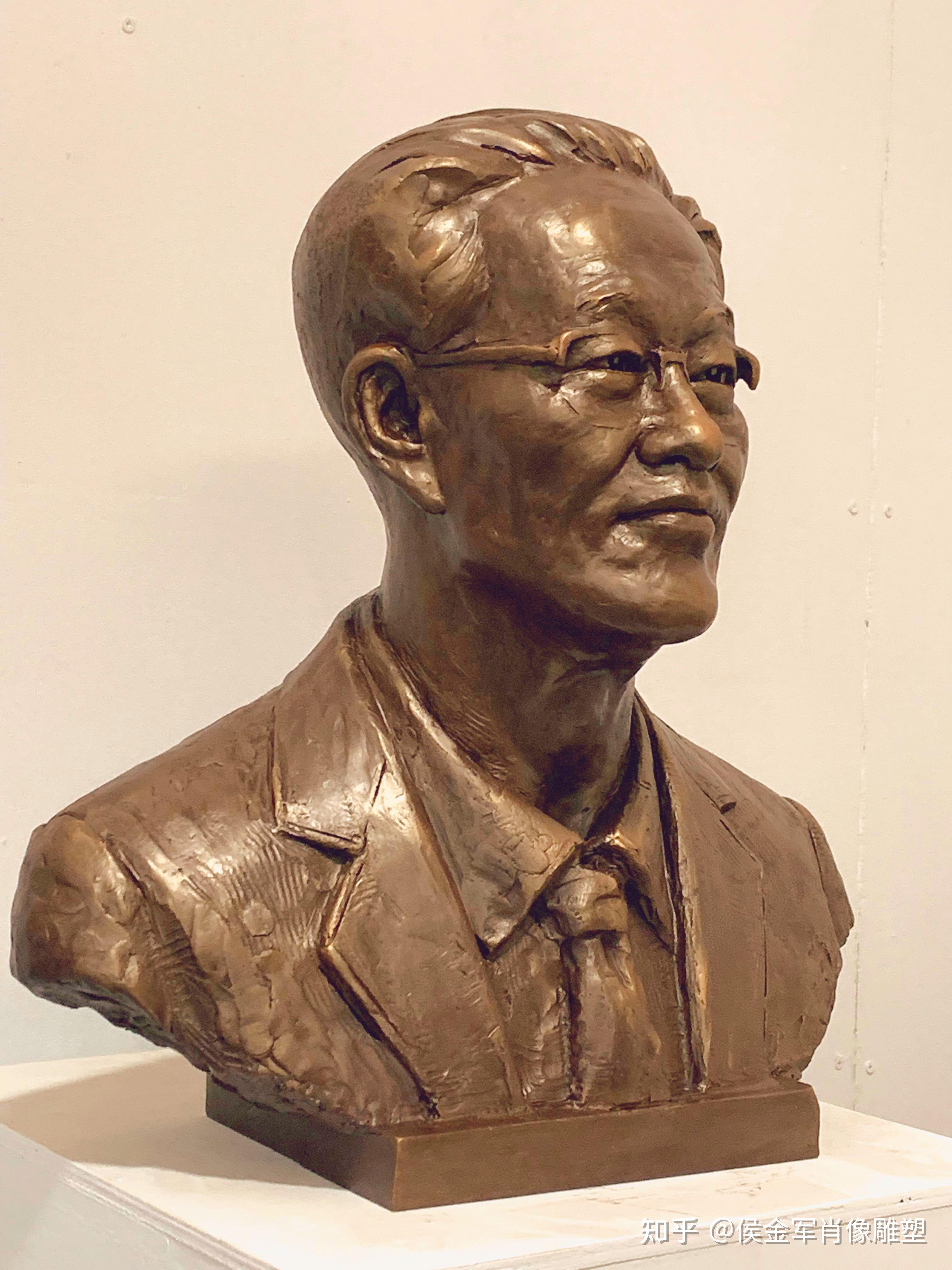 人物肖像定制丨侯金军雕塑作品欣赏（泥稿） - 知乎