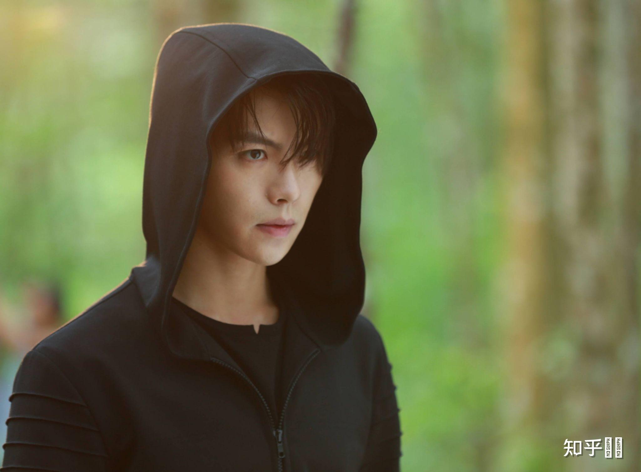 如何评价肖宇梁终极笔记张起灵的颜值