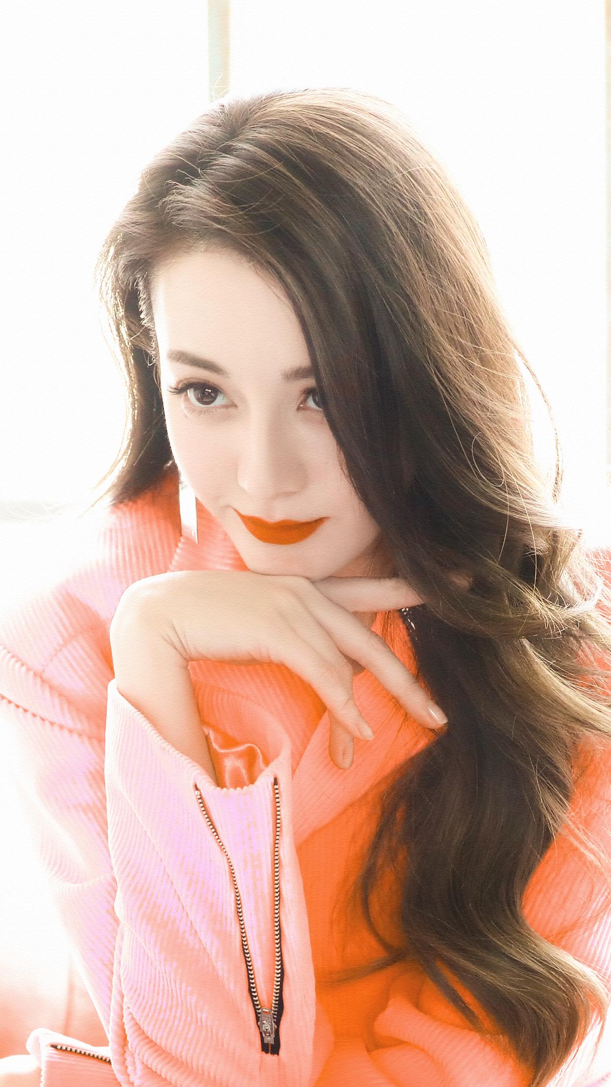 有没有迪丽热巴特别仙的照片?