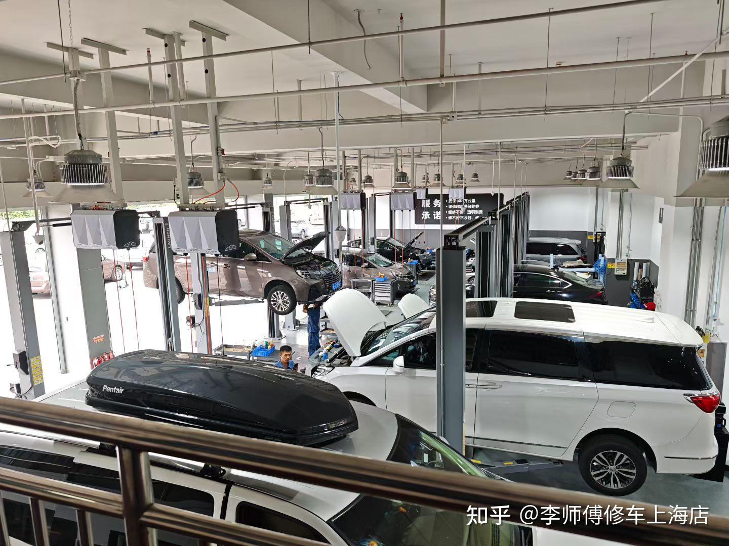 别克GL8商务车长途出行前检查清单:这10项不查,半路抛锚后悔莫及