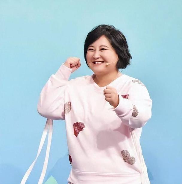 贾玲为啥要转型做导演