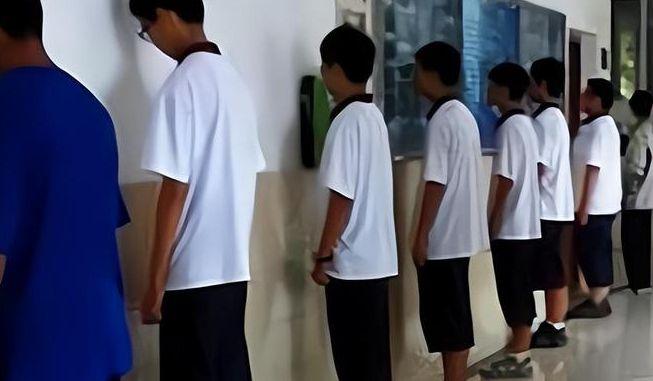 突发!河北一中学生因罚站中暑去世,原因令人愤怒,最新回应来了 - 知乎