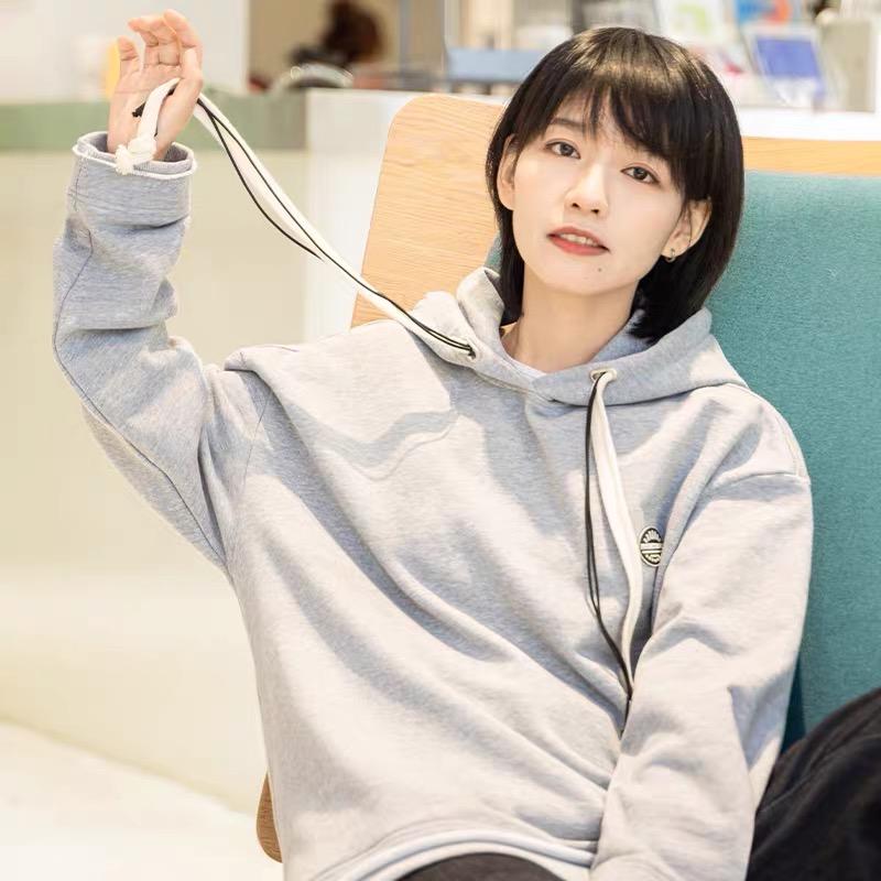 你们怎样评价房东的猫主唱王心怡的颜值呢? - 知乎