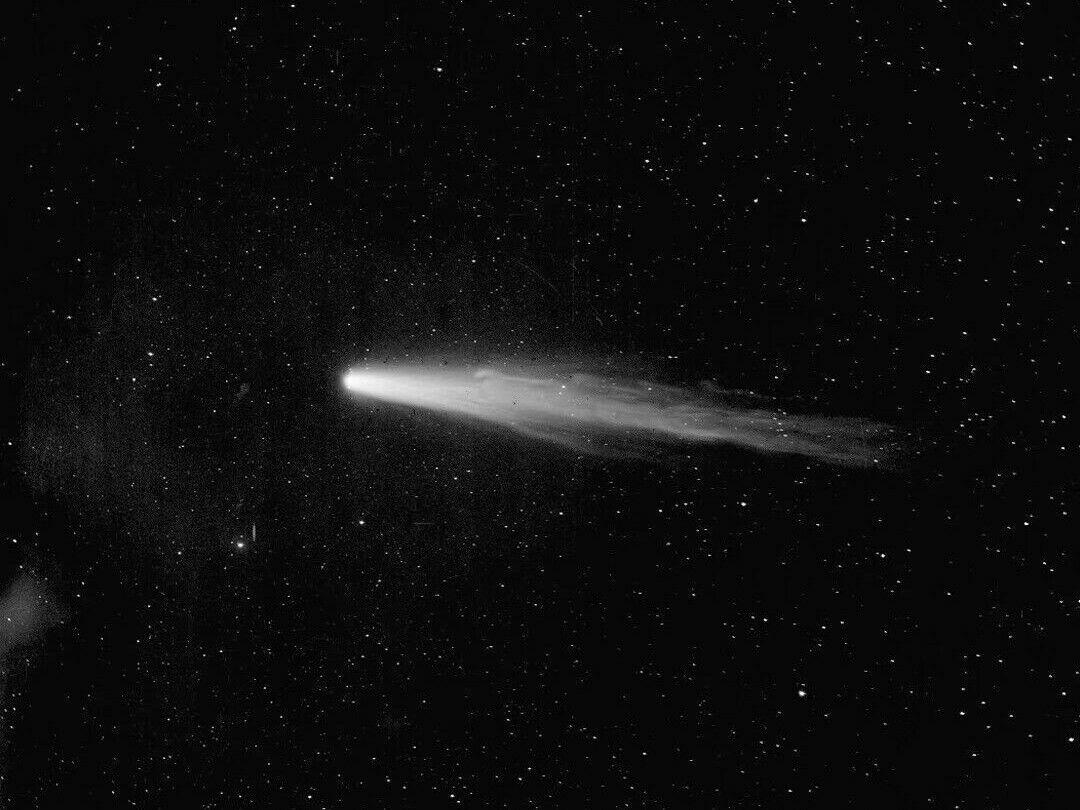 有哪些好看的qq名片背景图