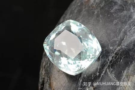 科普丨有关碧玺的知识 - 知乎