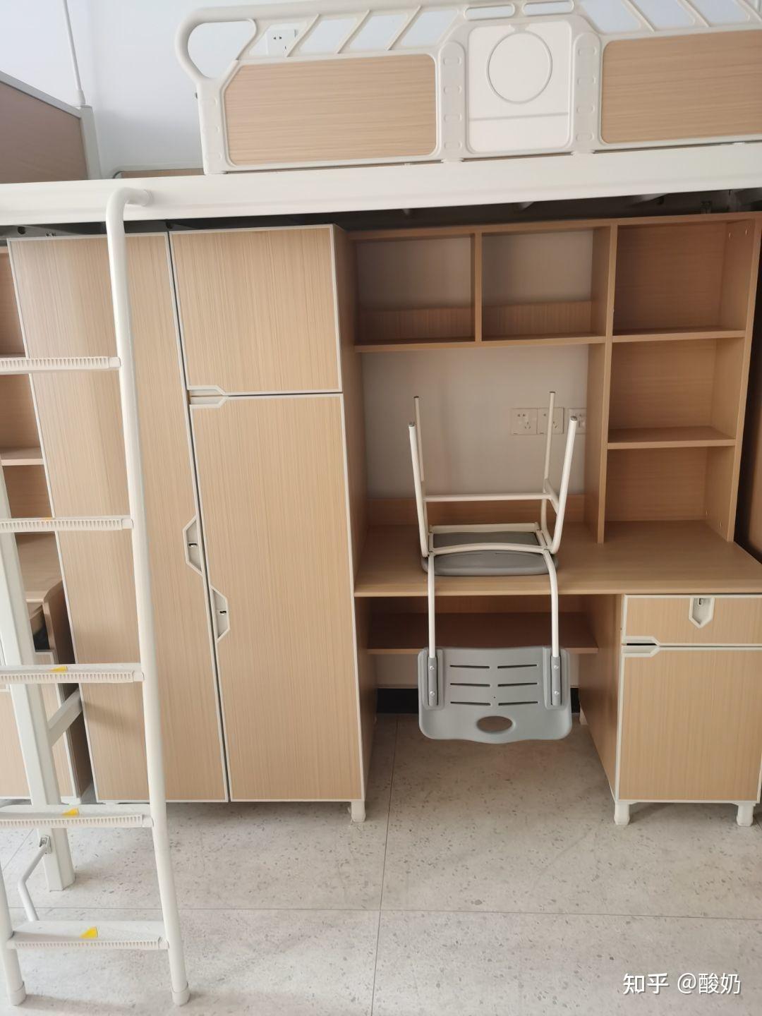 南京机电职业技术学院的宿舍条件如何?校区内有哪些生活设施?