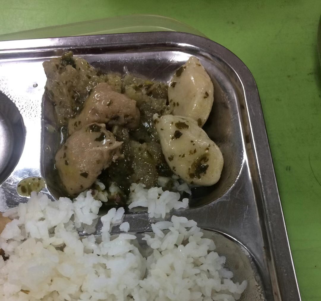 为什么大多中学食堂的饭难吃如猪食? - 知乎