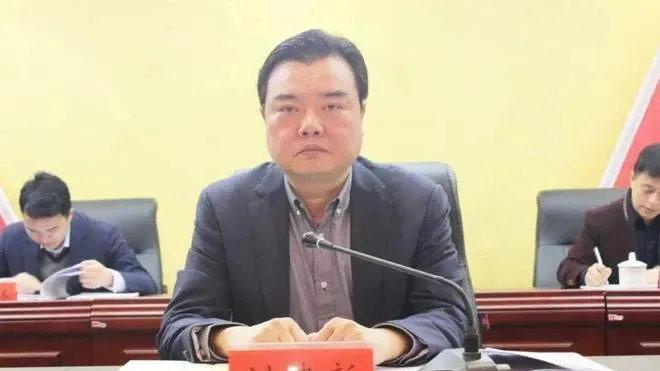 刘建新被公诉被批盲目举债上项目