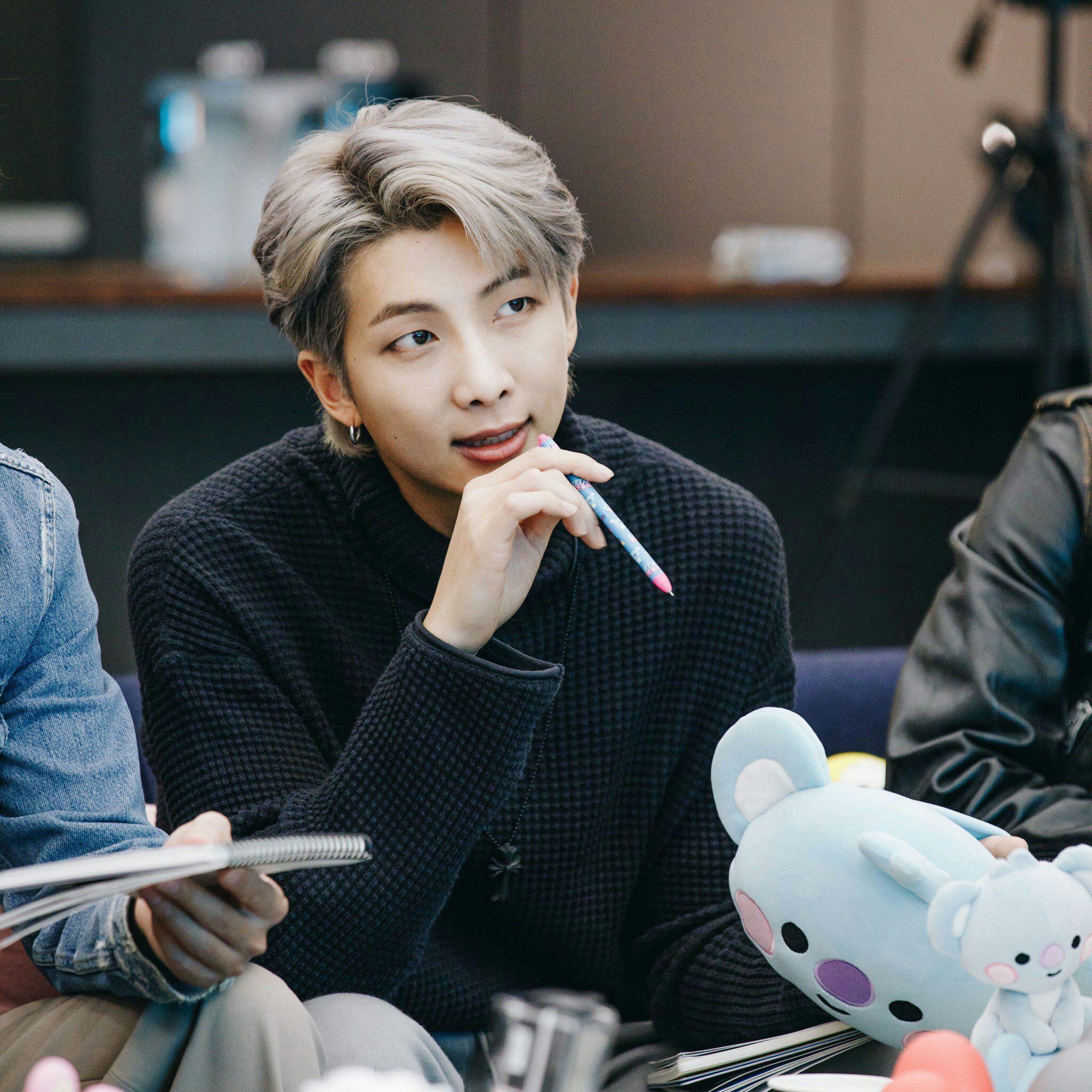 可以分享一些你喜欢的防弹的图片吗