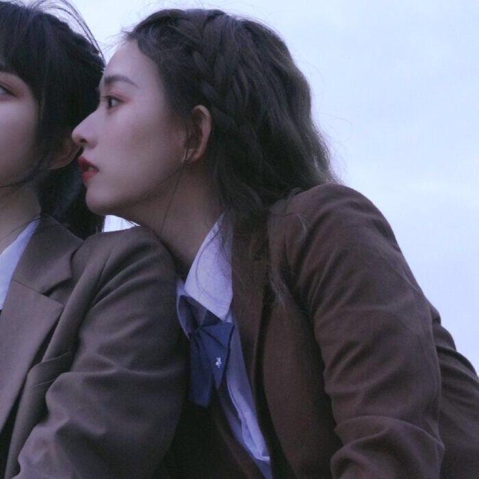 有没有好看的港风闺蜜头像