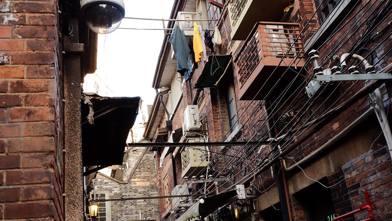 大门对着弄堂怎么化解