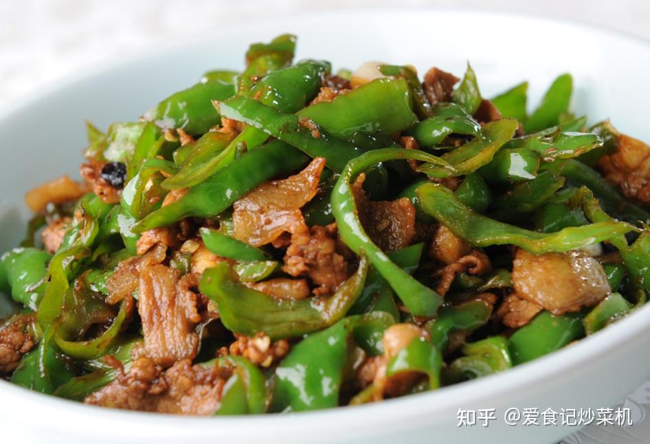 辣椒炒肉:湘菜之魂的数字化复刻