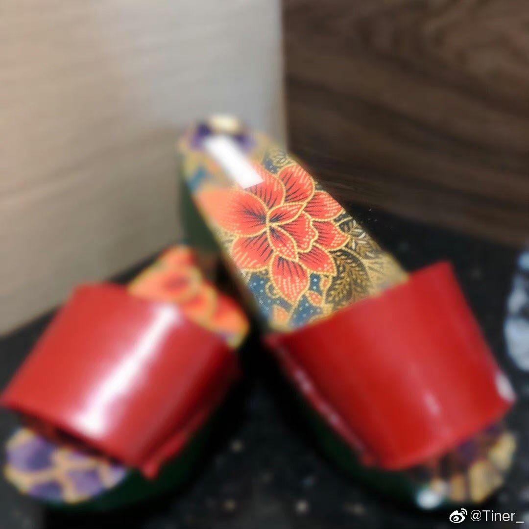 传统的中式木屐和当代日式木屐有哪些区别之处? - 知乎