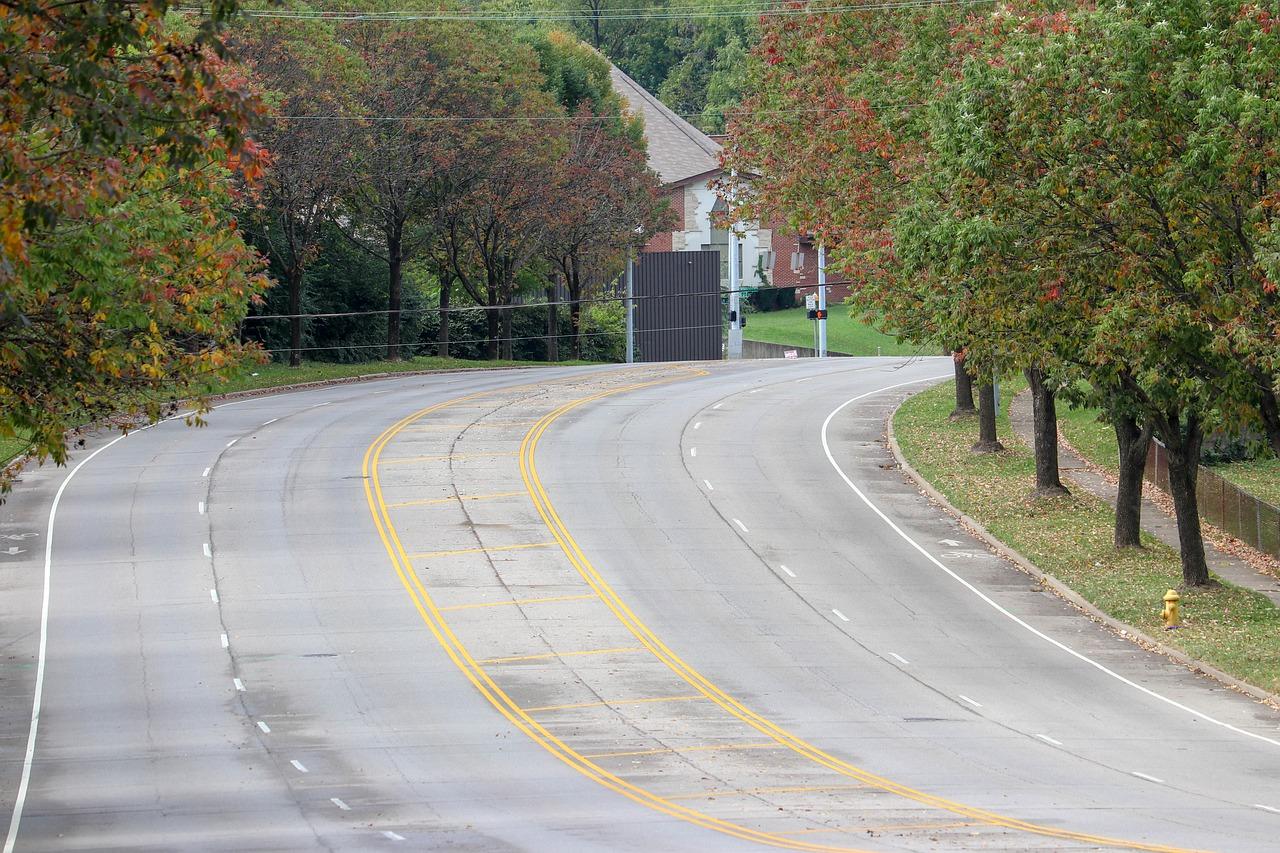 3. 繁华地段投资