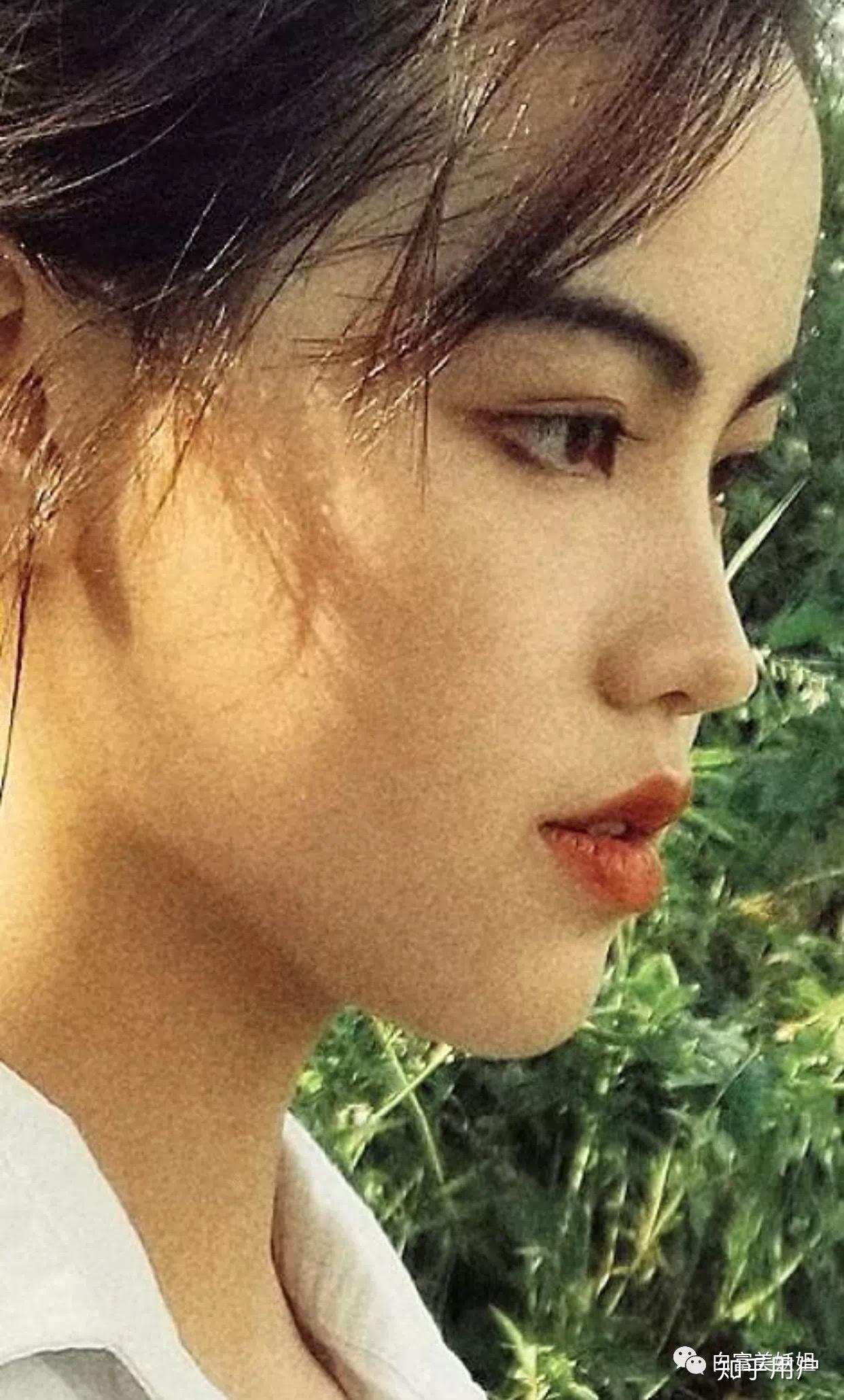 如何看待美妆博主菈芙