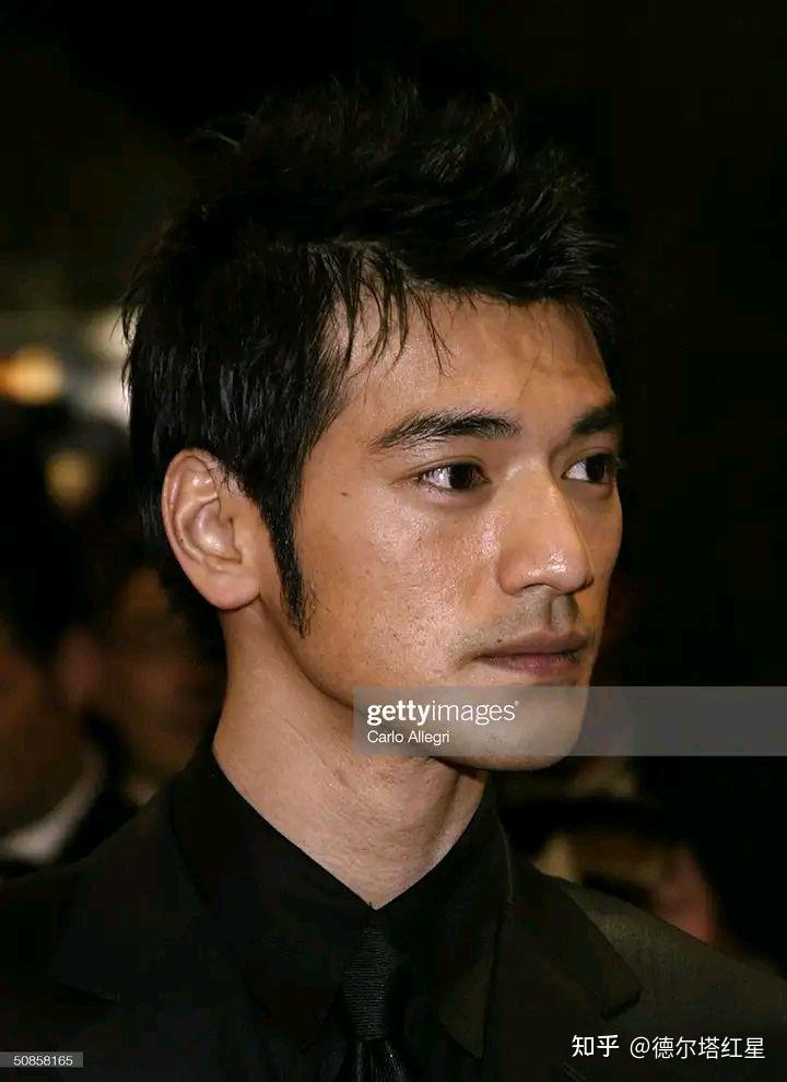 金城武的双眼皮是谁割的好厉害真的