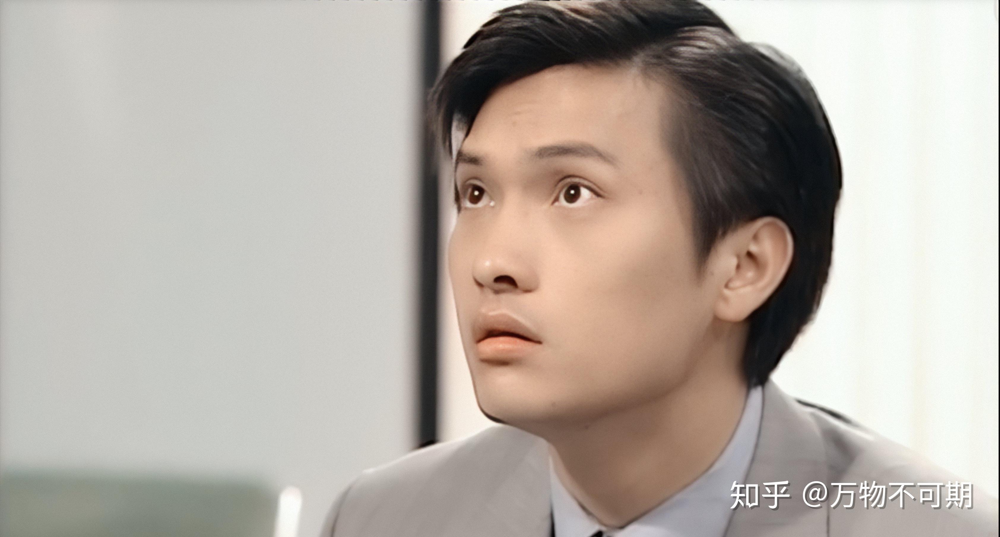 如何评价陈锦鸿的长相