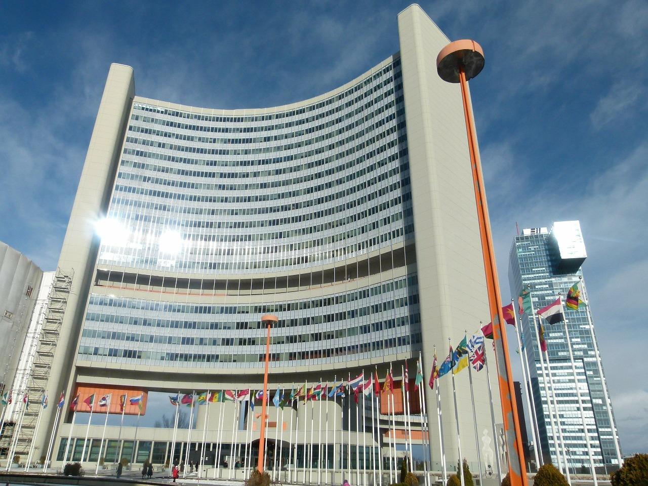 2. 地段交通优势