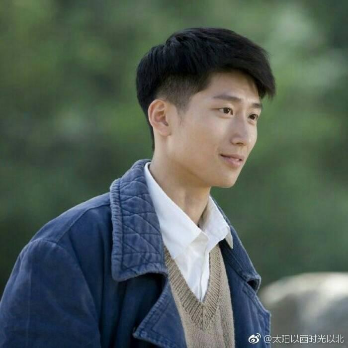 窦骁的美图或搞怪图有哪些?-窦骁帅照