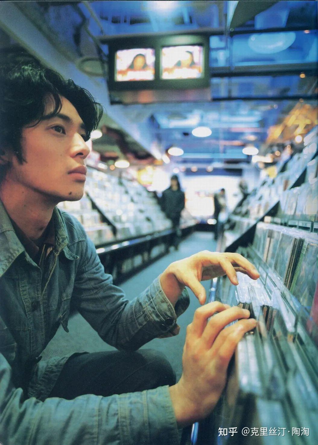 为什么说小田切让很有气质