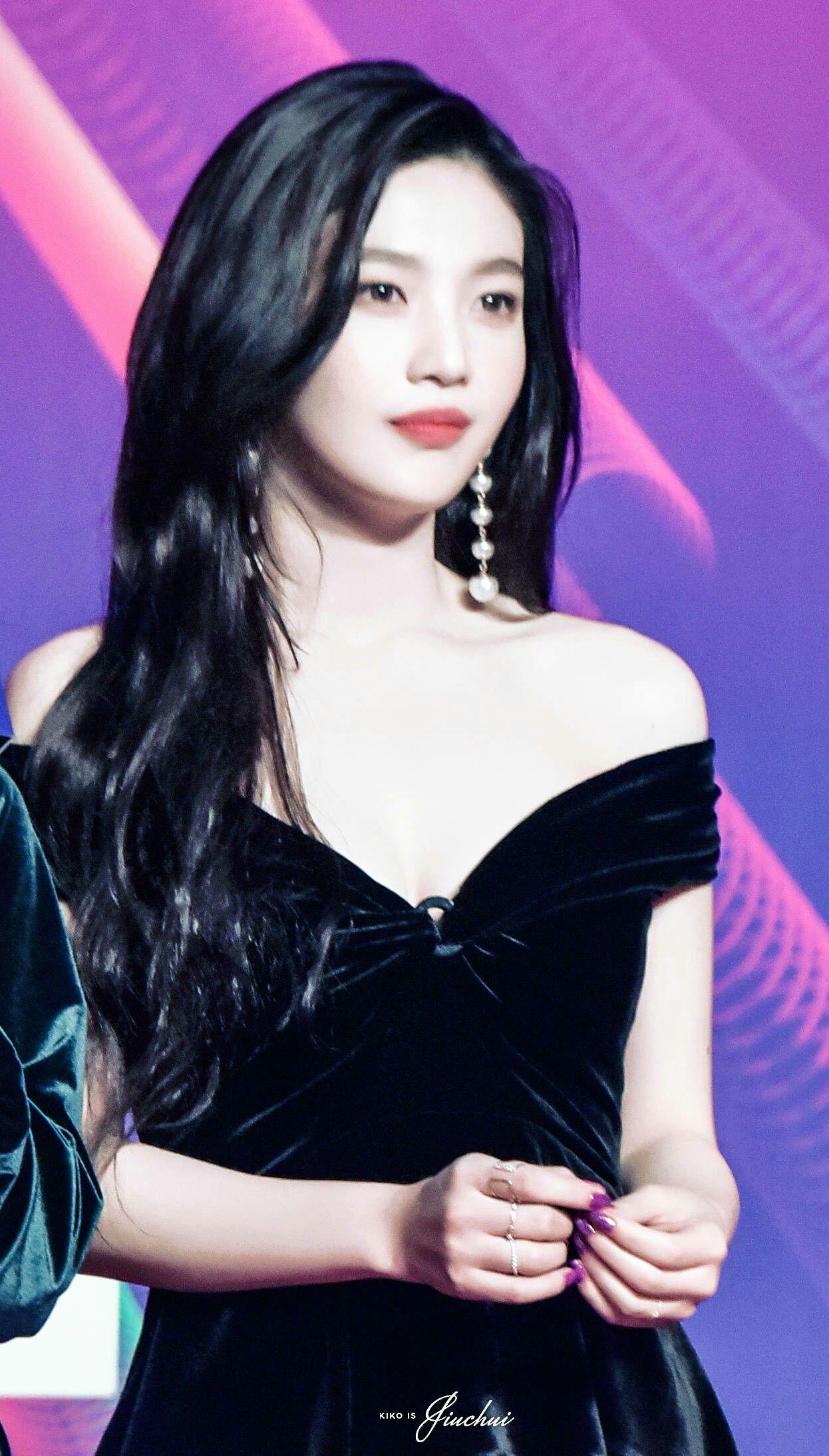 有哪些黑发很美的韩国女星